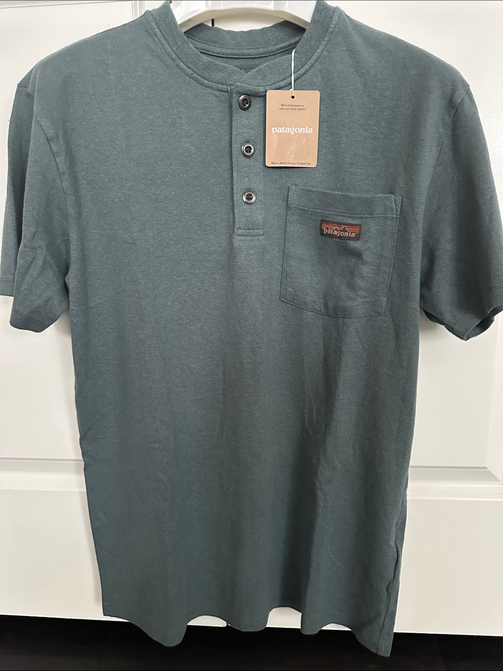 Patagonia Work HenleyPocket Tee NWT
